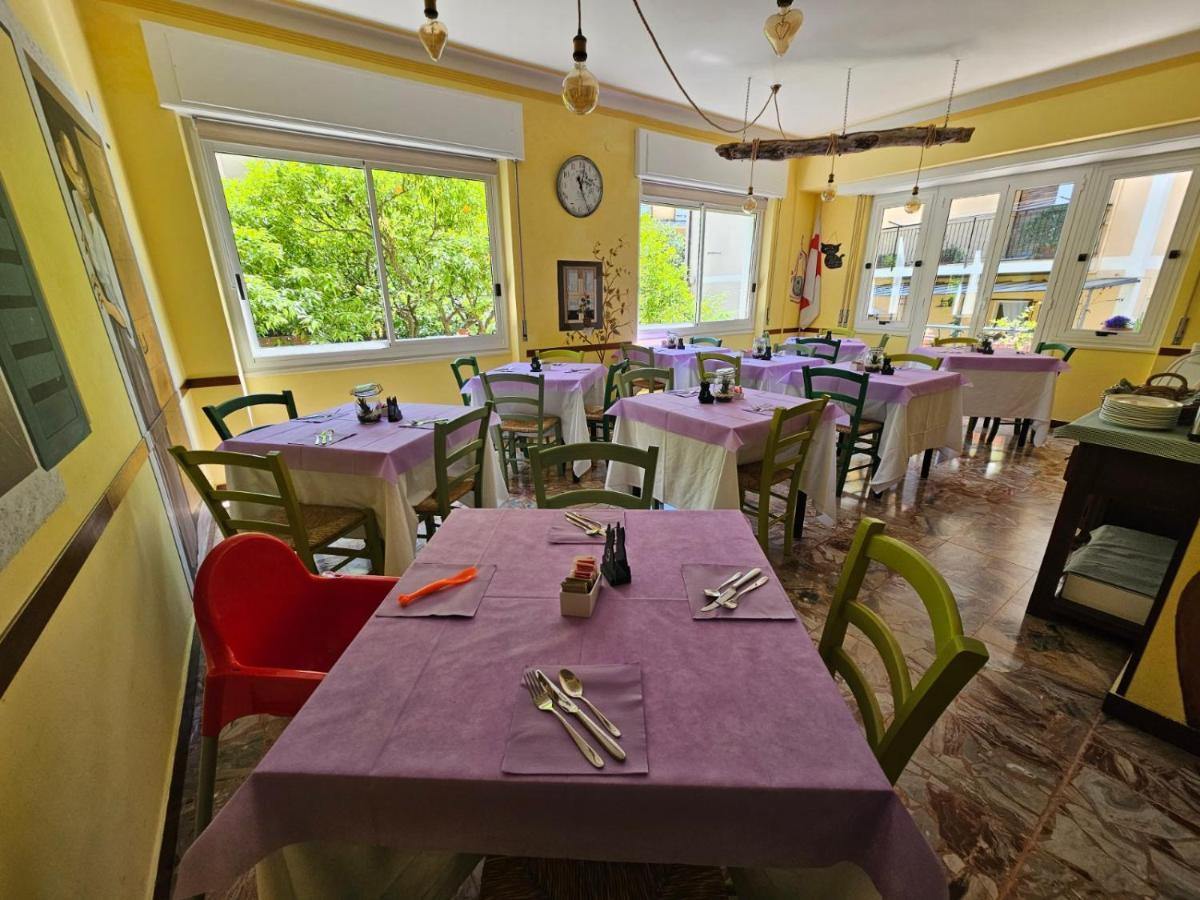 Hotel Pina Laigueglia